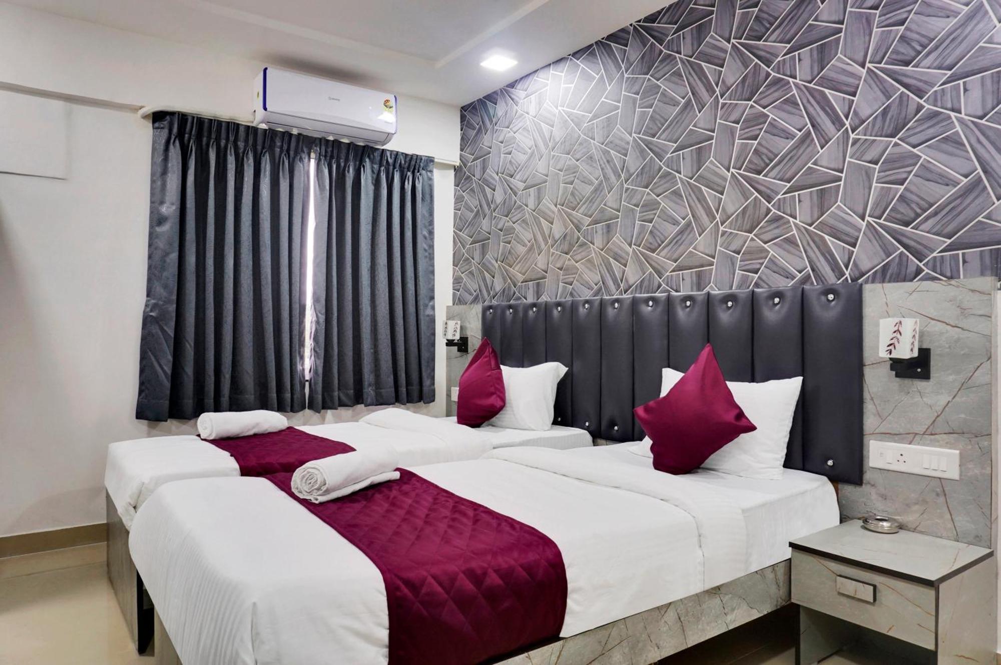 Hotel Orchard Park Пуна Экстерьер фото